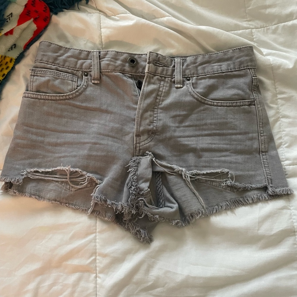 Free people denim shorts 25.